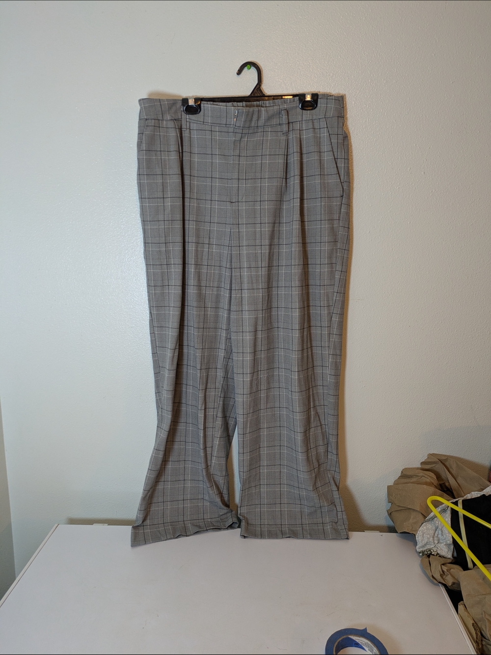Women's Gray Plaid Pants